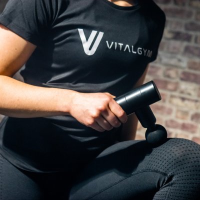 https://vitalgym.co/cdn/shop/articles/elevate-your-home-workouts-must-have-home-gym-accessories-754114_400x.jpg?v=1695694919